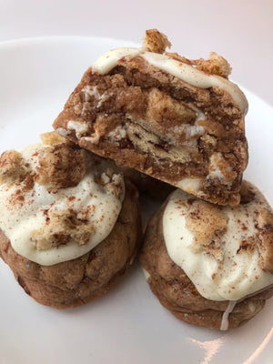Gourmet Stuffed Cinnamon Roll Cookie